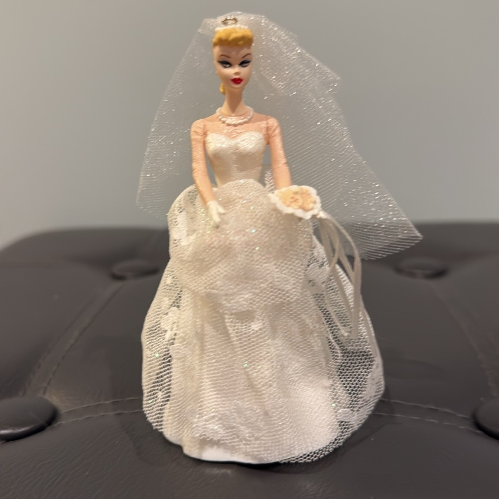 * Vintage* Hallmark | Barbie Keepsake Collectors Series Ornament-1997